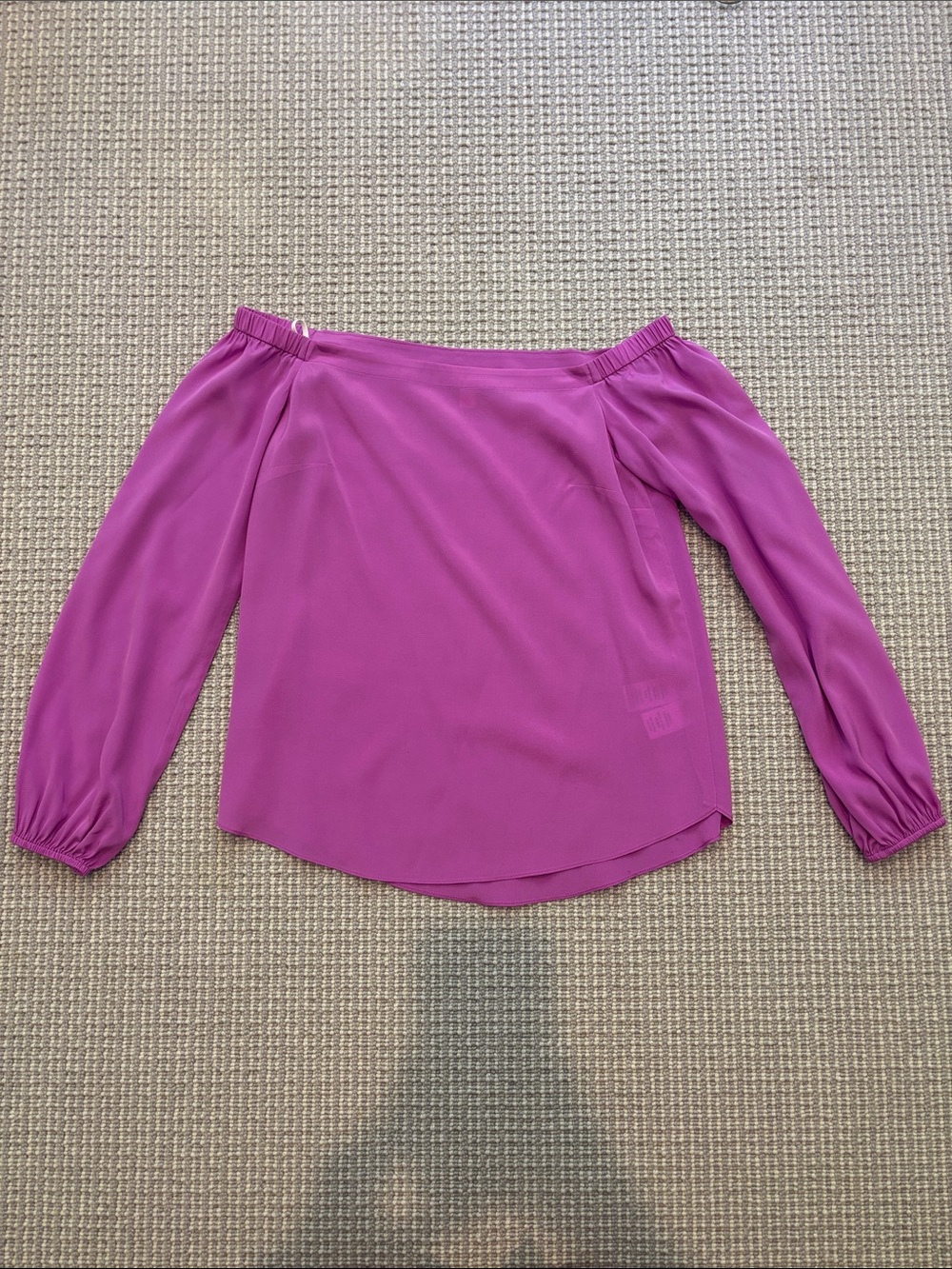 Lilly Pulitzer Off-Shoulder Long Sleeve silk Blouse in Magenta purple